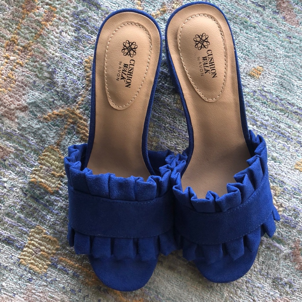 Cushion Walk Ruffled FauxSuede Slides! - Picture 2 of 5